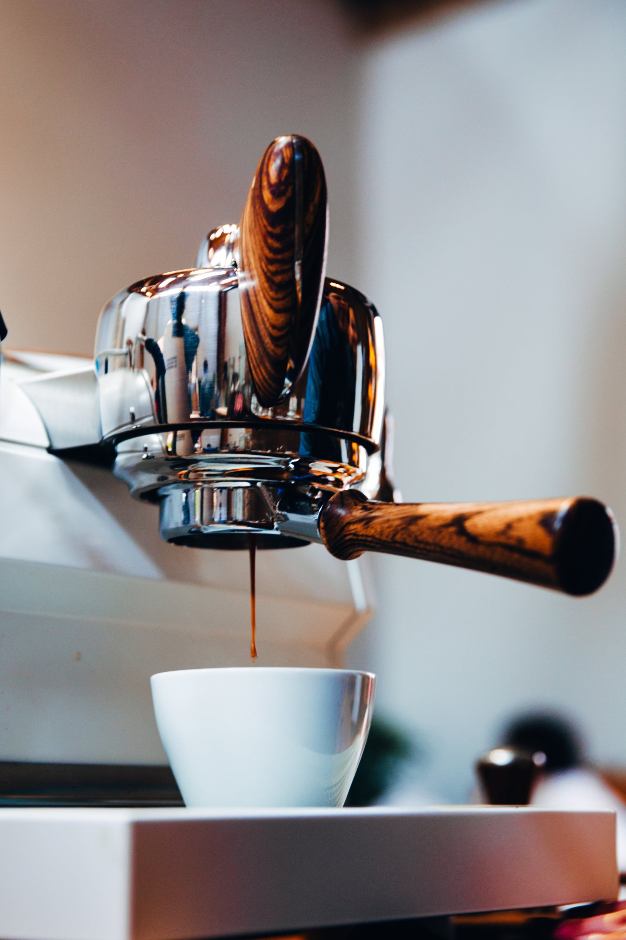Bottomless portafilter