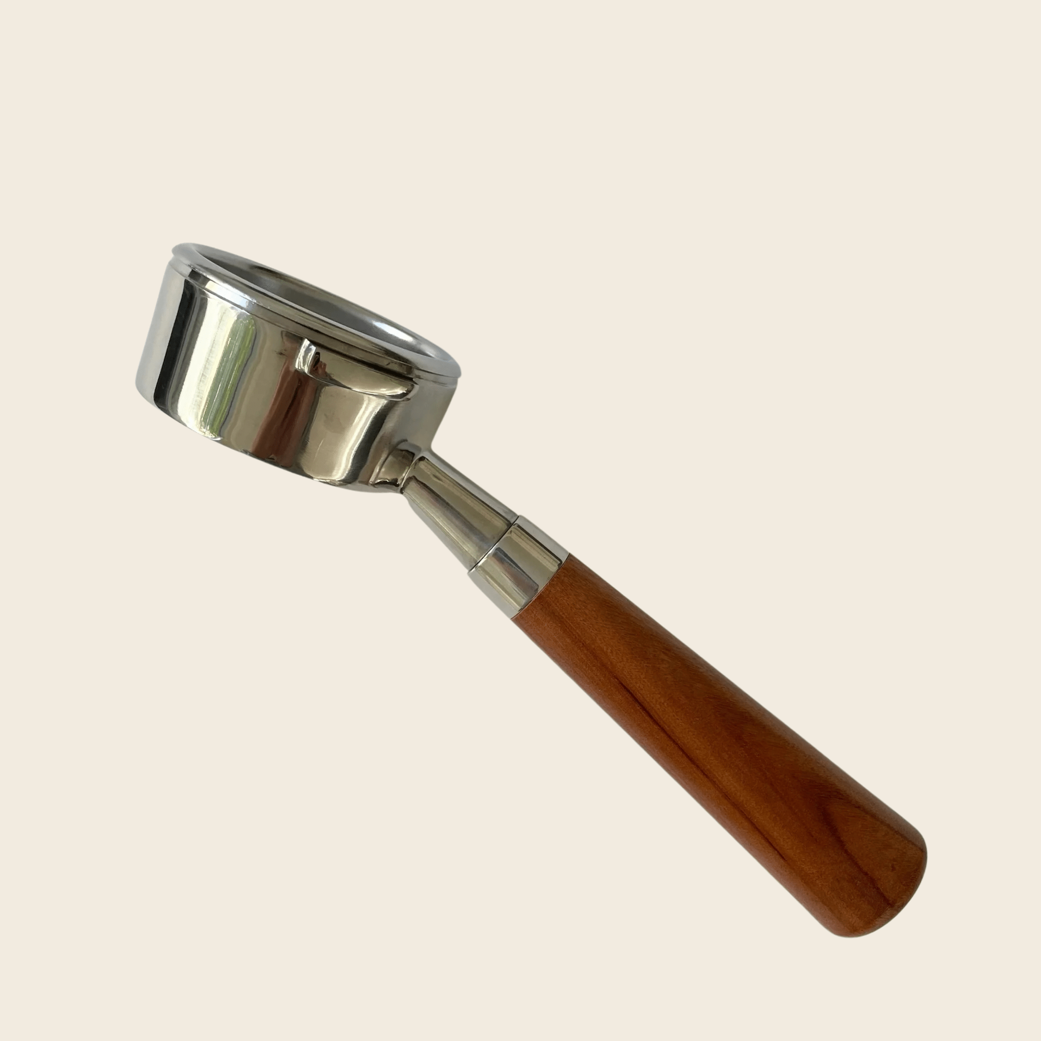 Nuova 58mm - Bottomless Portafilter - Almond Solid Wood — detail view
