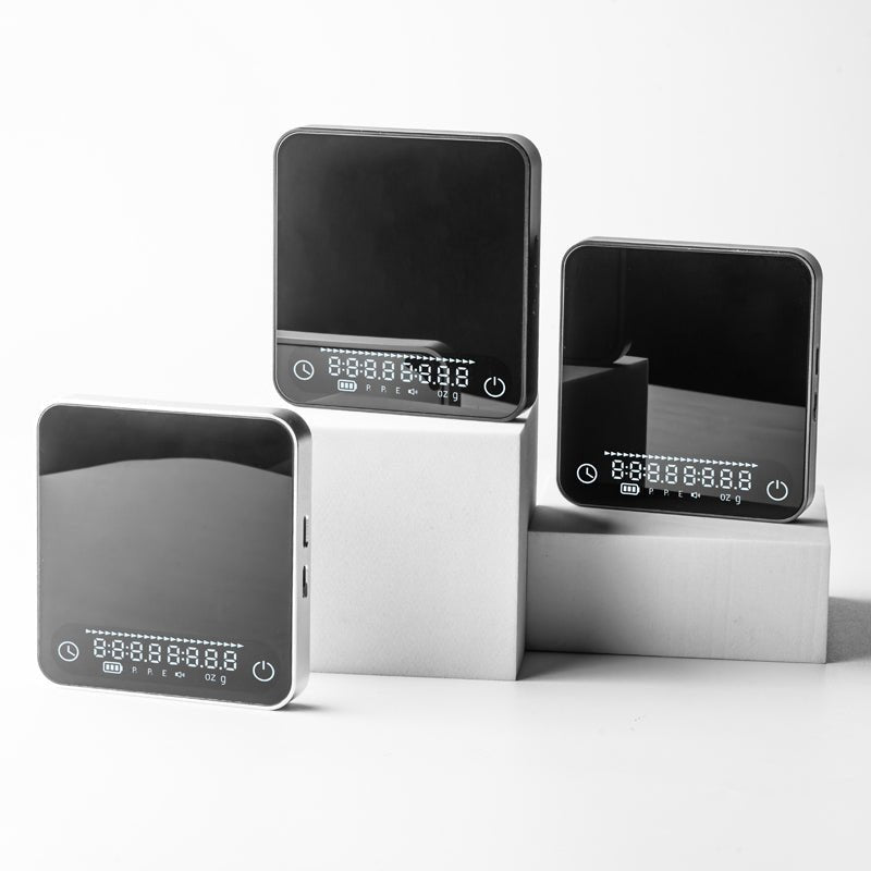 Smart R10 Digital Coffee Scales — lifestyle shot