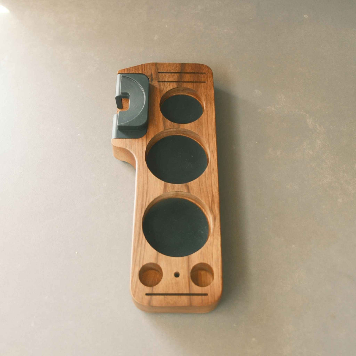 Walnut Tamping Station - Universal 51–58mm | Slimline